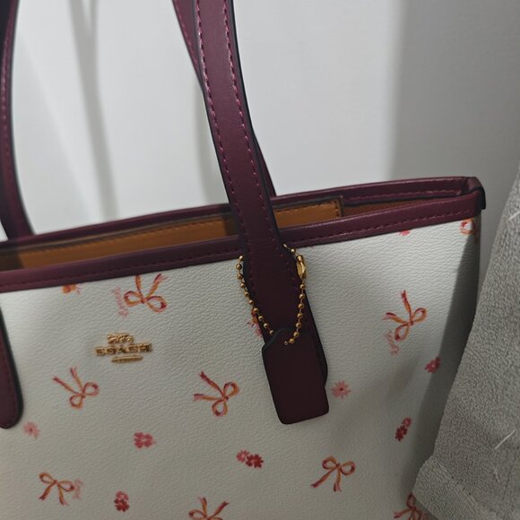 Coach Bow Tie Tote Bag - Picture 2 of 7